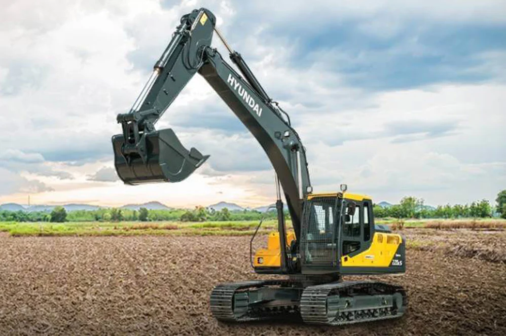 Hyundai R220LS SMART Plus Excavator