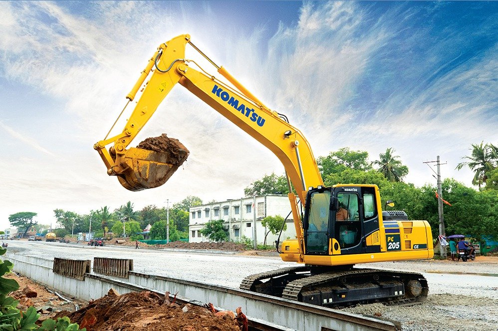 desi-machines-komatsu-excavator-pc205-10m0-featured