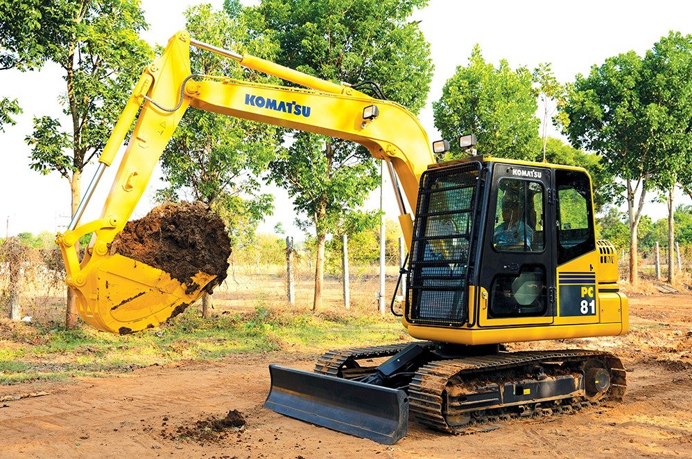 desi-machines-komatsu-excavator-pc81-featured