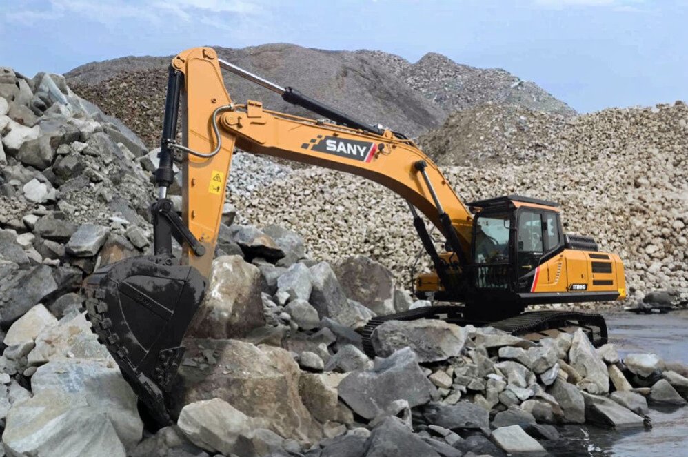 desi-machines-sany-excavator-sy380c-10hd-featured