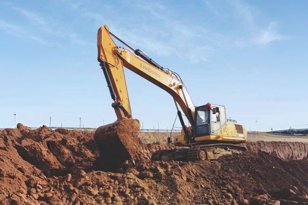 desi machines-excavator-liugong-935e-hd-featured alt