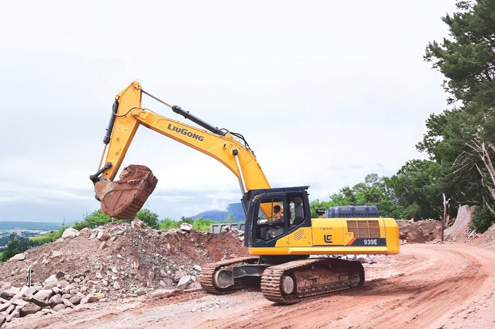 desi-machines-excavator-liugong-939e-hd-featured