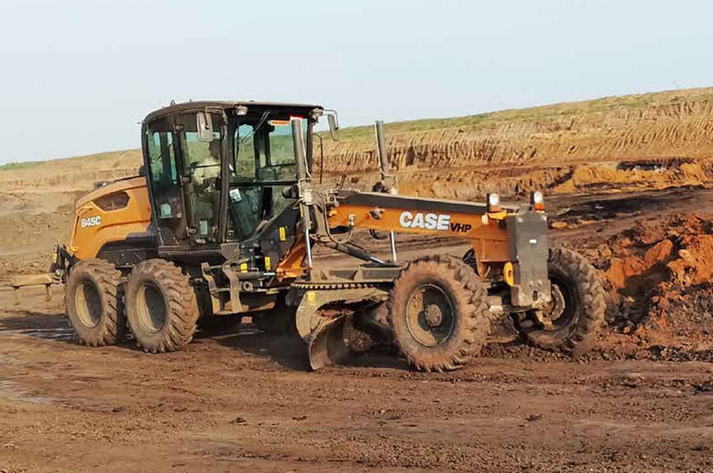 CASE 845C Motor grader price in India | Desi Machines