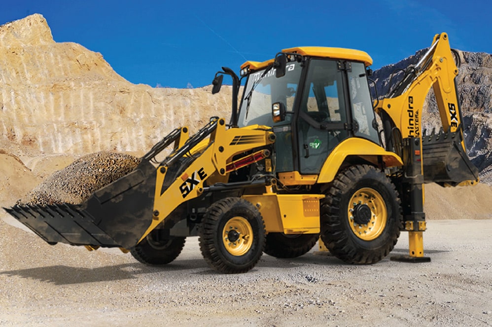 Mahindra Earthmaster SXE