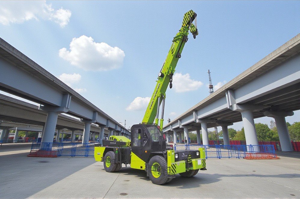 Indo Power 20FN Hydra Crane | Desi Machines